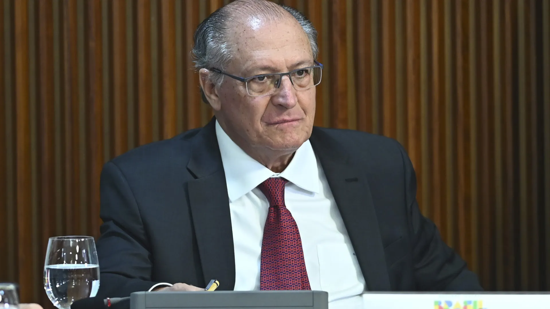Alckmin se reúne com big techs para discutir tarifaço de Trump