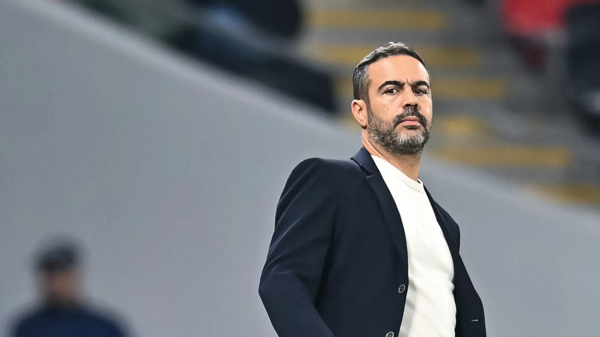 Artur Jorge passa por cirurgia e se afasta do Al-Rayyan por 10 dias