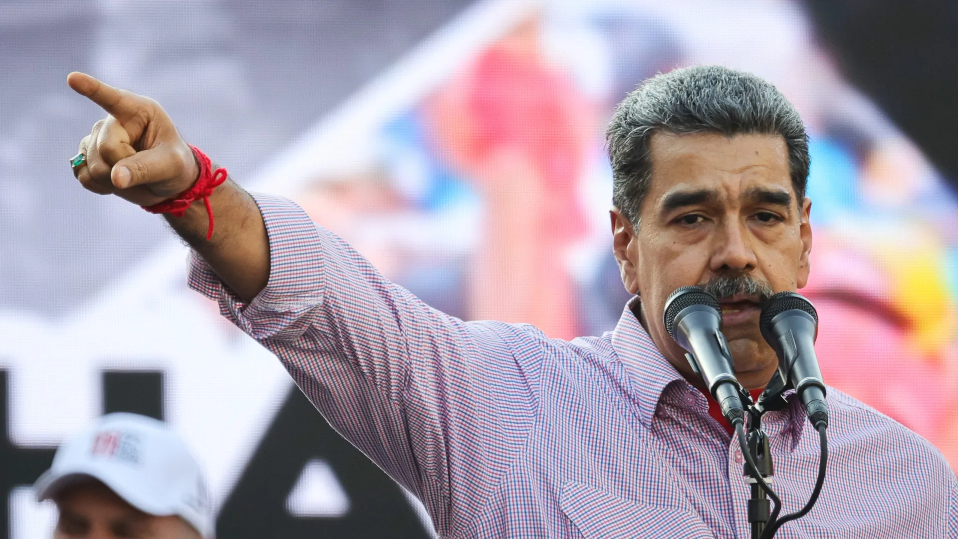 Sem aviso, Venezuela passa a taxar produtos brasileiros