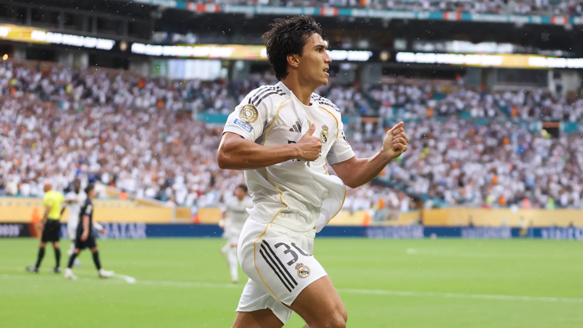 Real Madrid vence Juve e avança às quartas de final do Mundial de Clubes