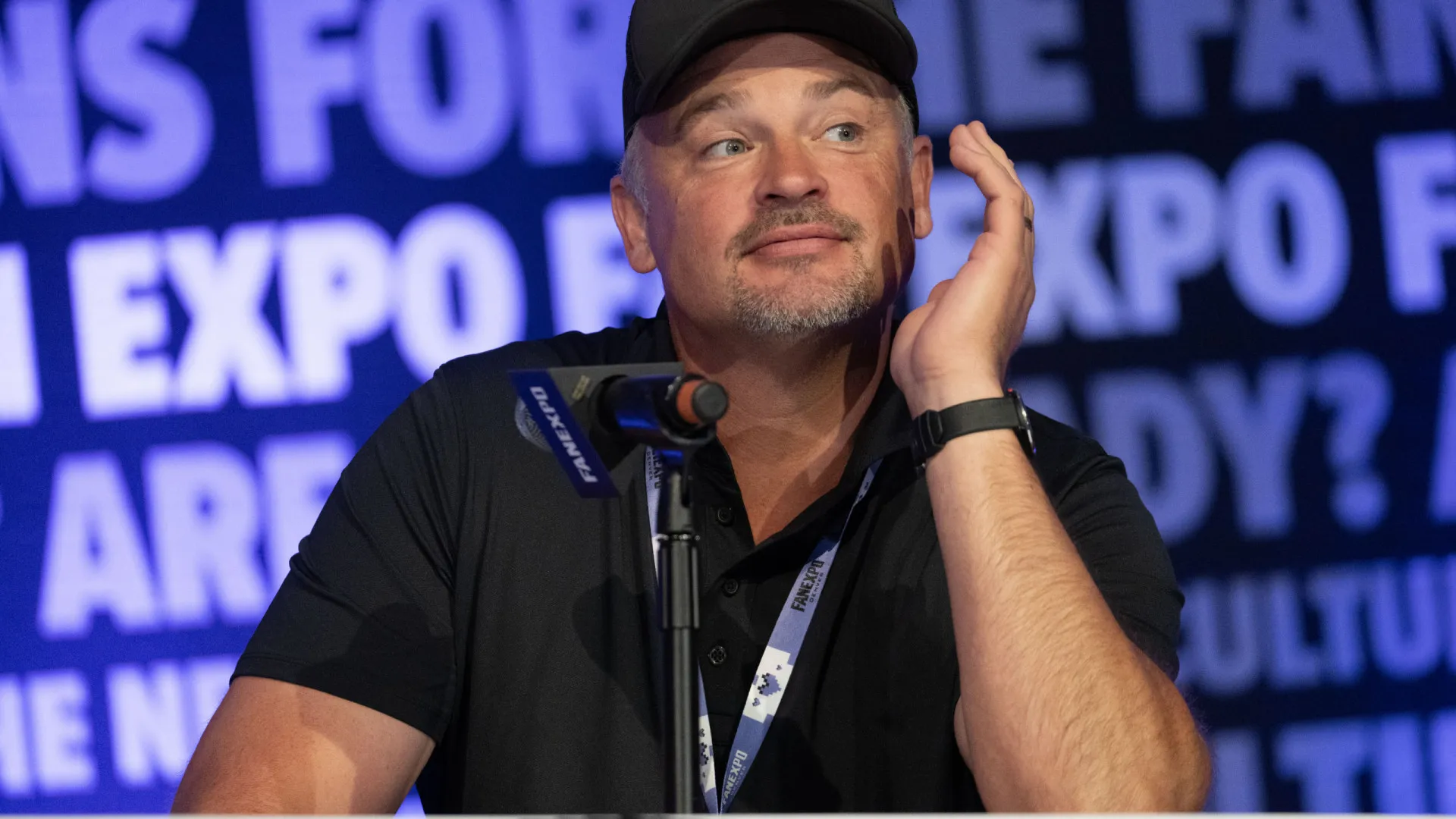 Tenho mais orgulho de ‘Smallville’ agora, afirma Tom Welling em Fortaleza