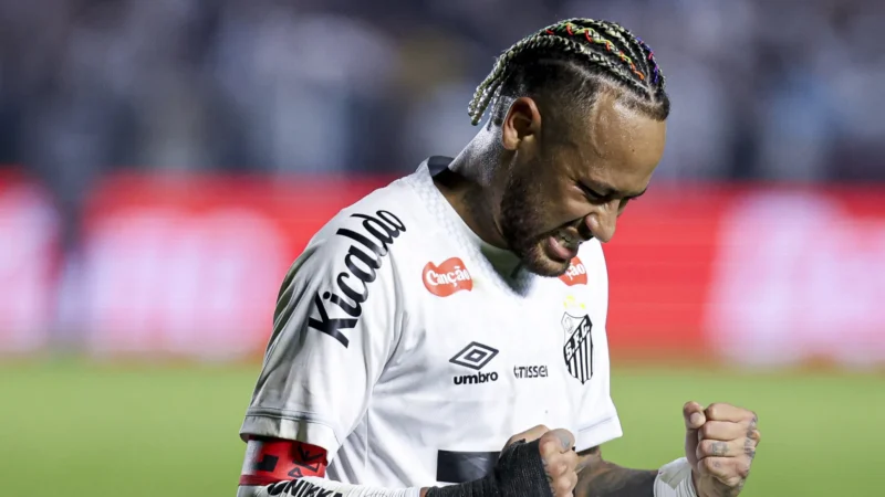 Santos supera lambança, lei do ex e expulsão e busca empate contra o Sport