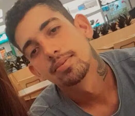 Jovem é morto com golpes de canivete após briga por ciúmes durante rodeio em Colniza