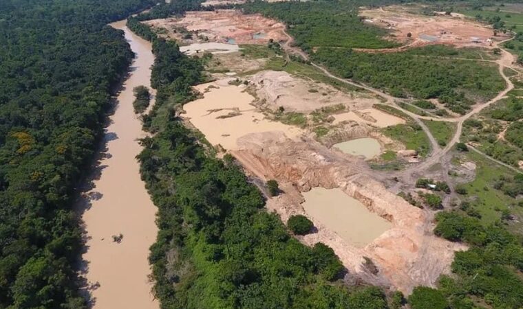 MP alerta cooperativas sobre extração mineral irregular no Rio Peixoto