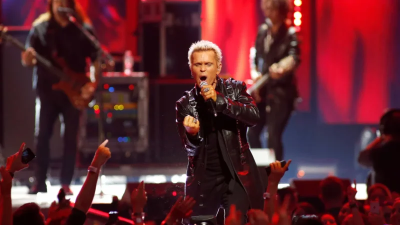 Billy Idol anuncia shows da nova turnê no Brasil; veja onde e como comprar