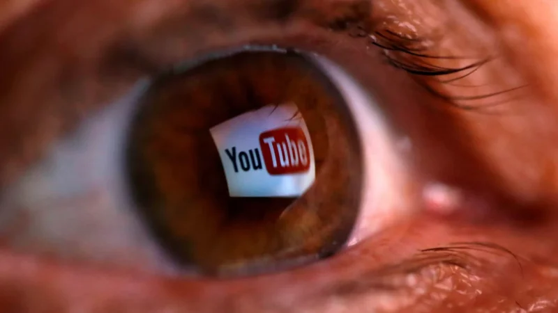 Pais repensam exposição de filhos nas redes após repercussão de denúncia do youtuber Felca