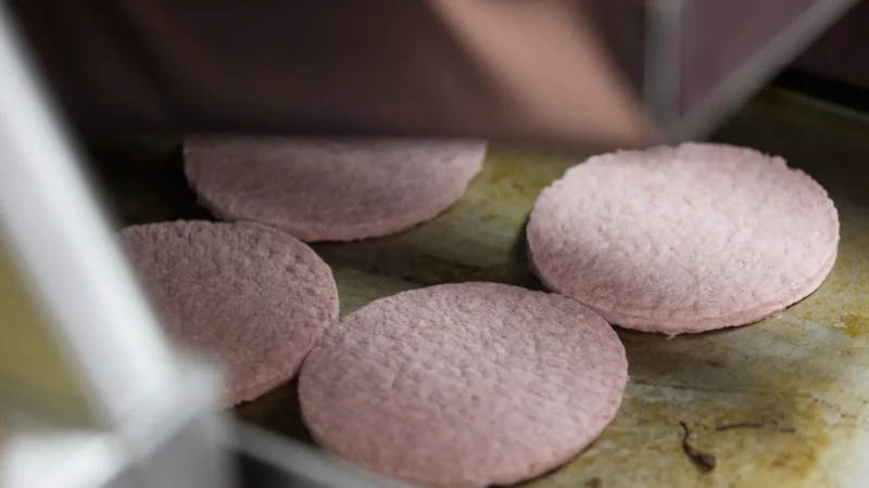 Sem Brasil, lanchonetes enfrentam preços mais altos de carne nos EUA