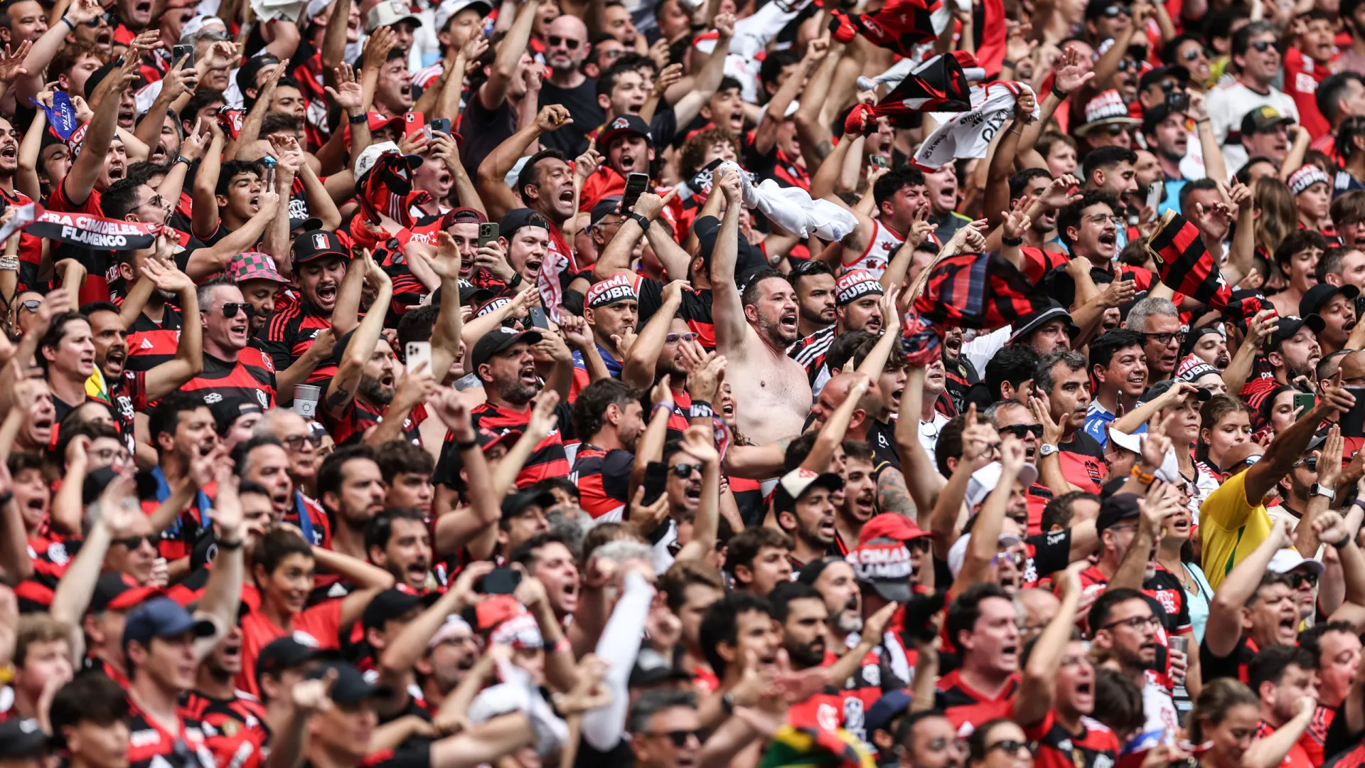 Por que o Flamengo tem sofrido tanto no segundo tempo, mesmo quando ganha