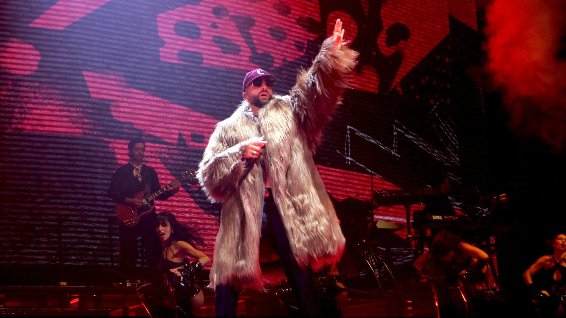 Maluma dá bronca em fã que levou bebê a show: “Mais consciência”