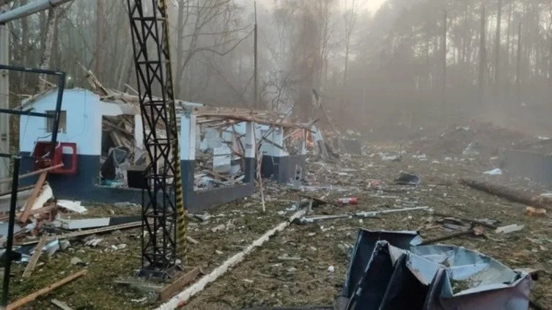 Explosão em fábrica deixa feridos e desaparecidos no Paraná