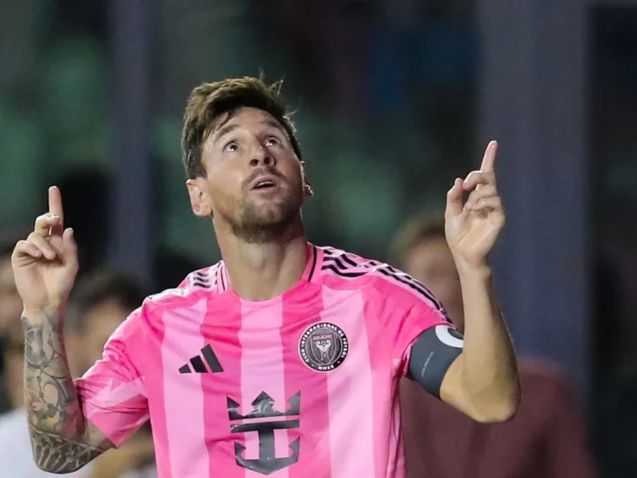 Messi volta de lesão, decide jogo e garante vitória do Inter Miami