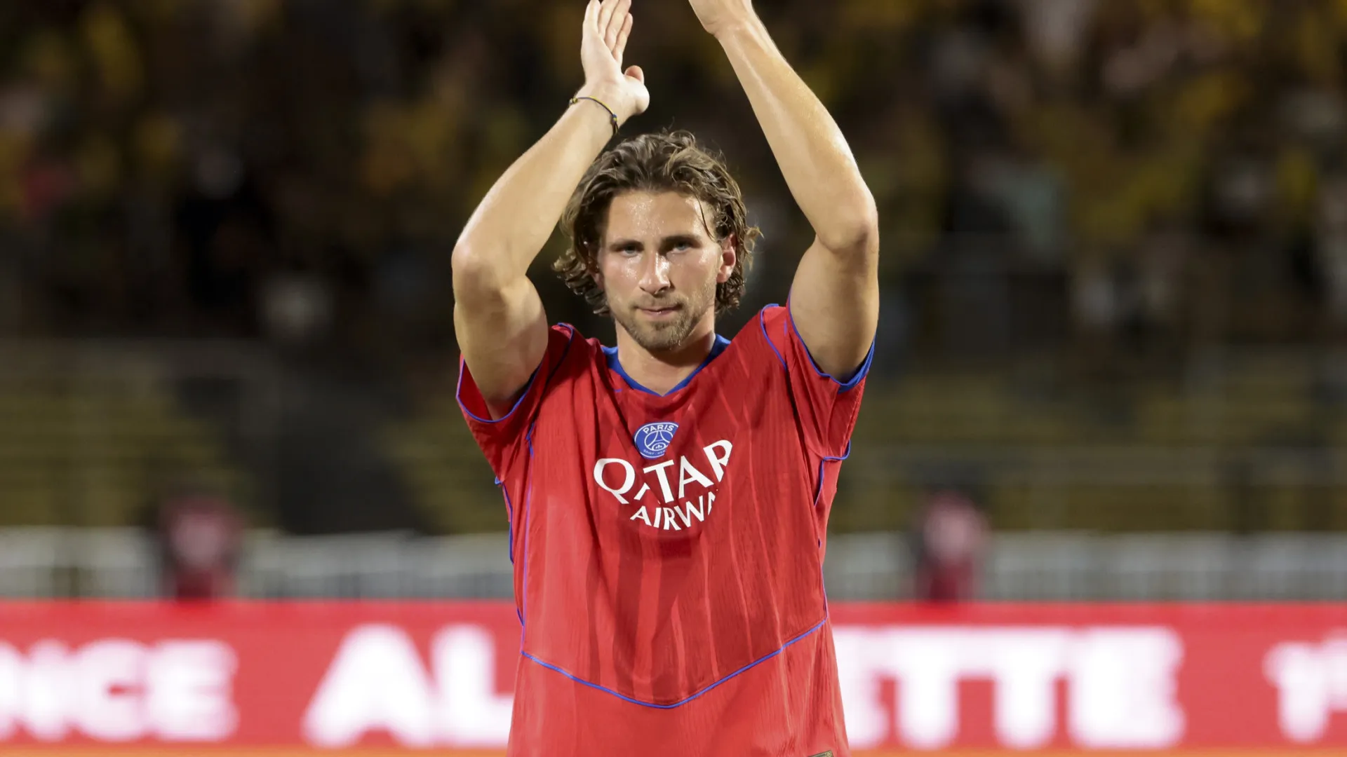 PSG teme possível racha entre zagueiro e goleiro por guerra da Ucrânia