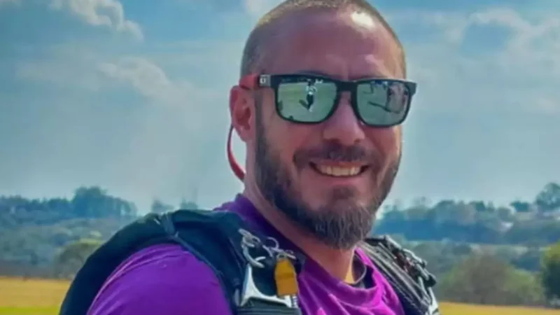 Filho de ex-presidente do TJSP morre em acidente durante salto de paraquedas