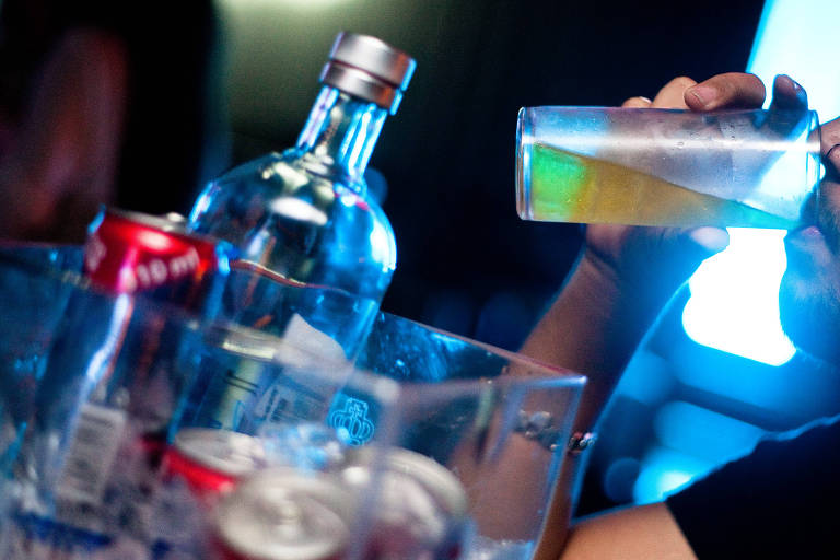 Intoxicação por metanol: PF vai investigar a origem da contaminação de bebidas em SP e suspeita de distribuição em outros estados