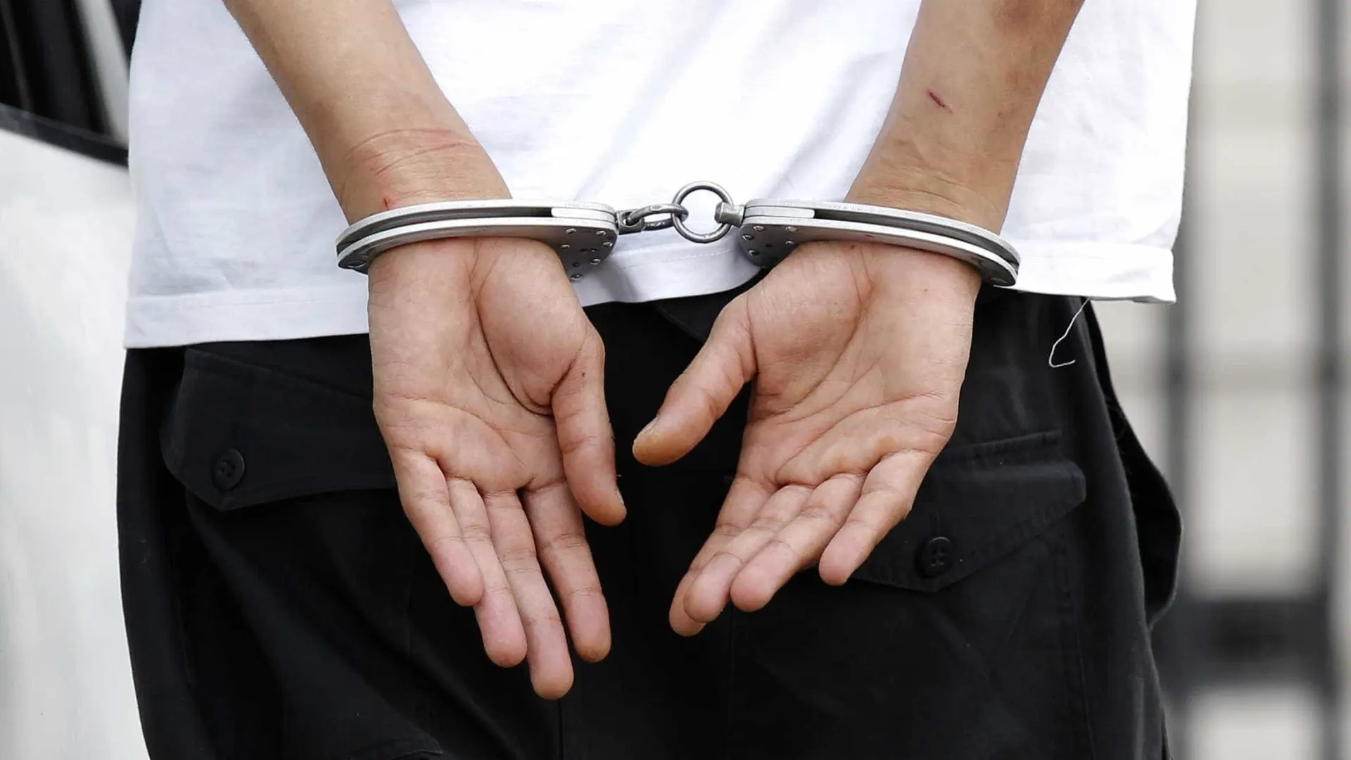 Polícia indicia homem que abusou de enteada por 22 anos e teve filhos