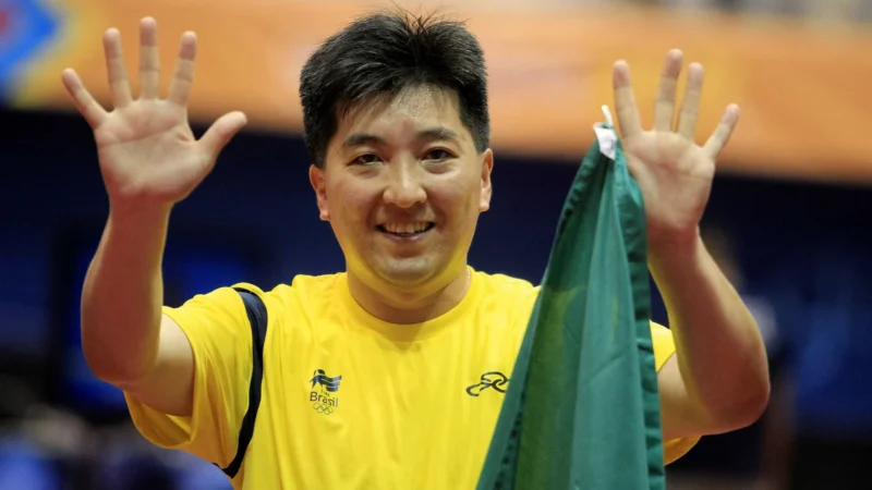 Hugo Hoyama recebe alta da UTI após cirurgia no coração