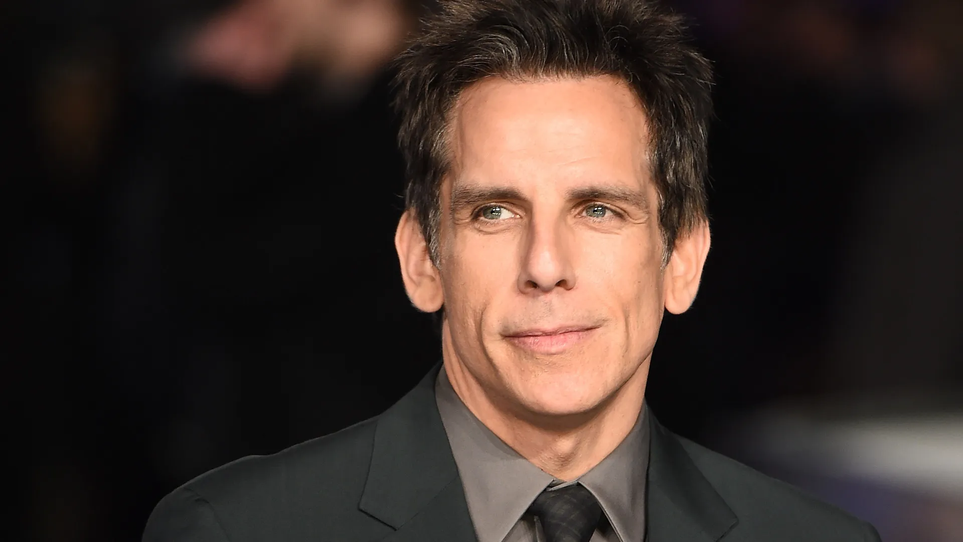 Astros como Ben Stiller apoiam Jimmy Kimmel após cancelamento de programa