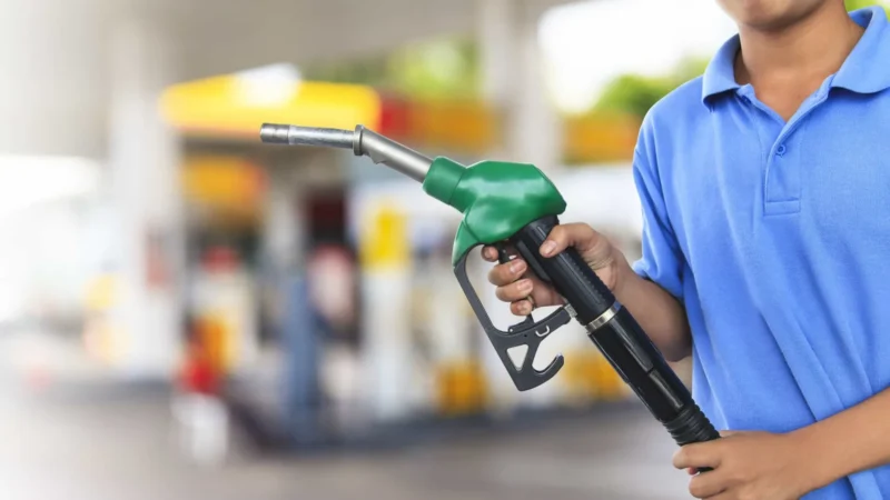 Preço do etanol sobe em 13 Estados, cai em 9 e fica estável em 4 e no DF na semana, diz ANP
