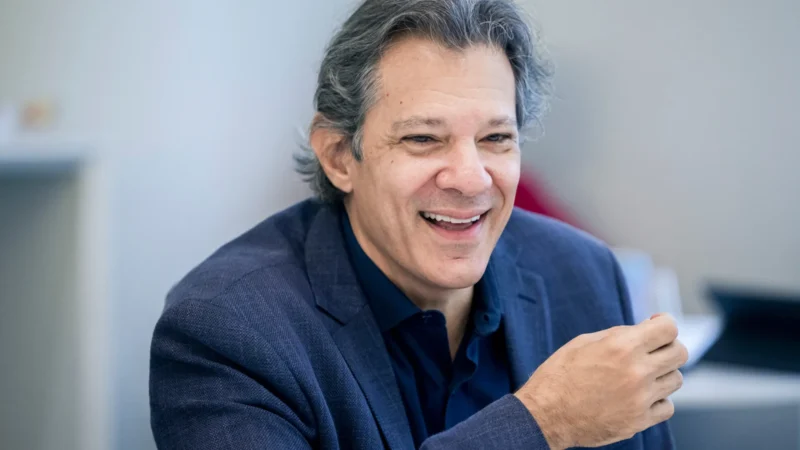 Haddad prevê queda dos juros “em breve” e 2026 “muito melhor”