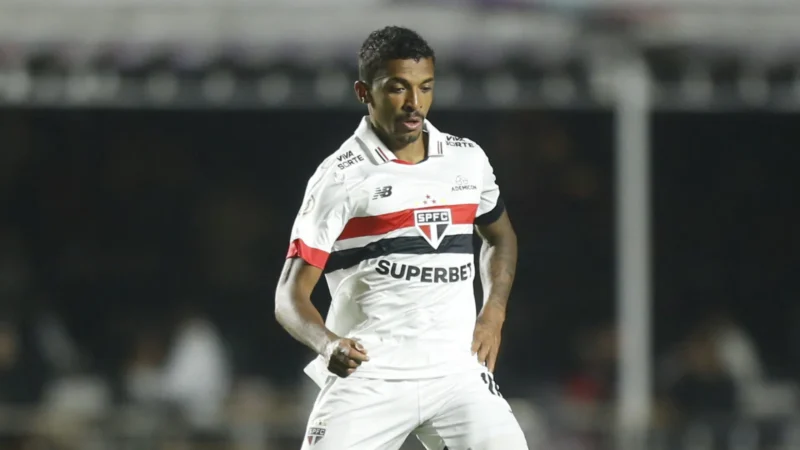 Entenda o plano do São Paulo para ter Luiz Gustavo de volta aos gramados
