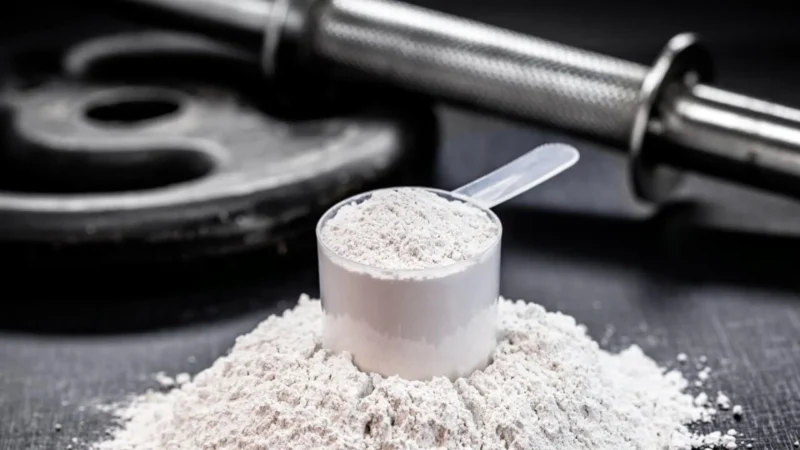 Anvisa suspende produtos de creatina, whey, cúrcuma e chá verde