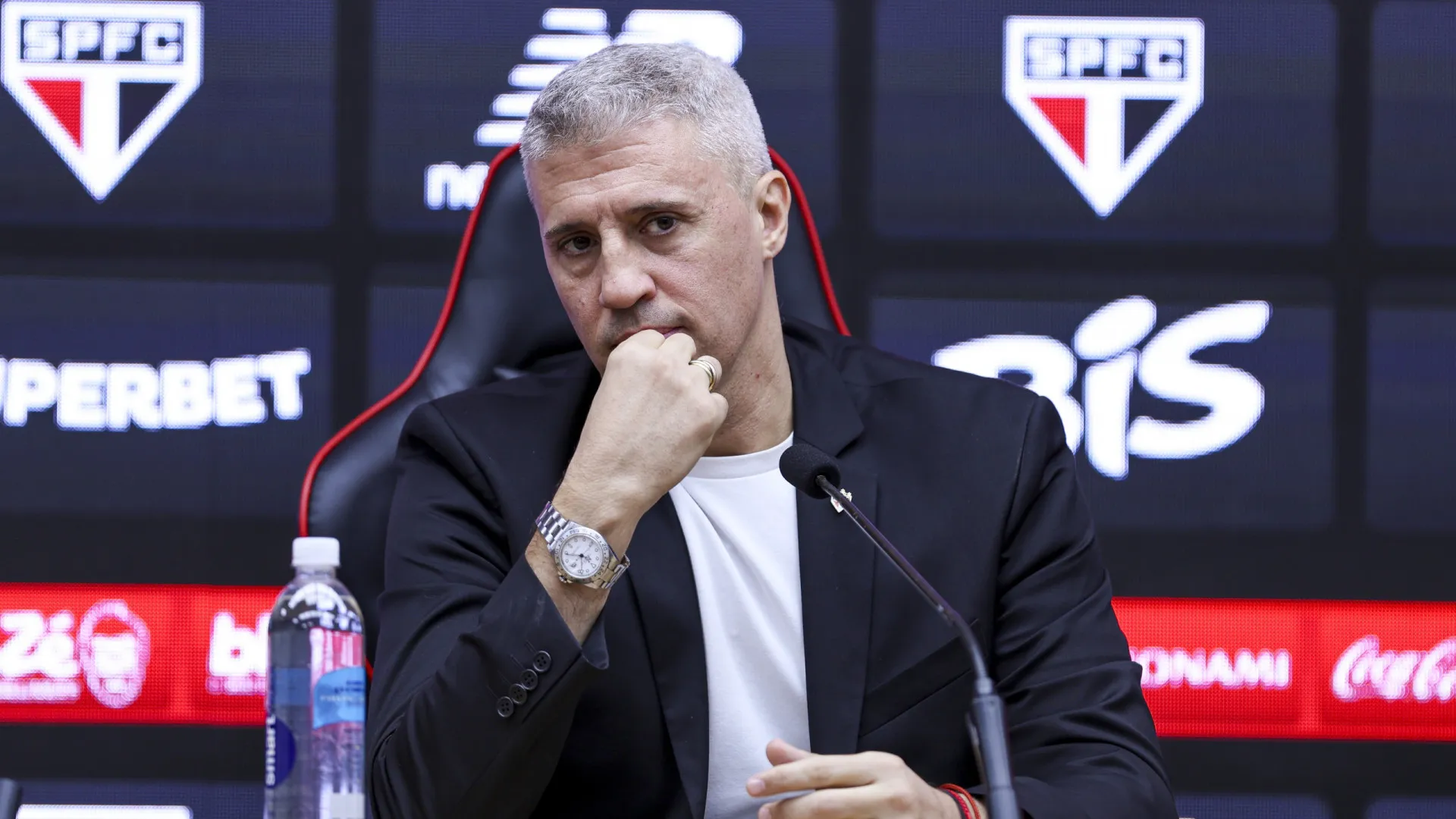 São Paulo vê necessidade de Crespo, mas 9 só chega em ‘oportunidade rara’