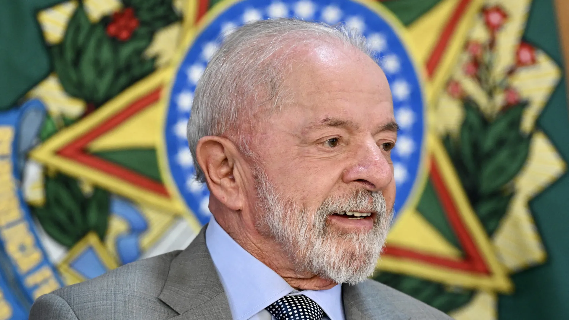 Lula convoca reunião virtual do Brics para discutir comércio internacional e tarifas