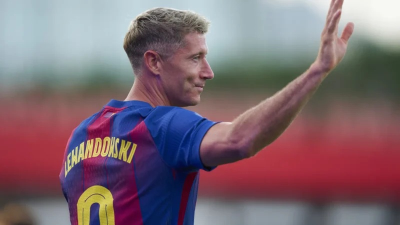Lewandowski esquece a Bola de Ouro: “Se não fosse por CR7 e Messi…”