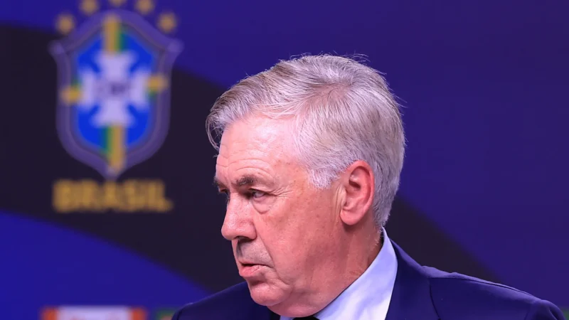 Ancelotti diz que não há jogador igual a Casemiro e explica alternativas