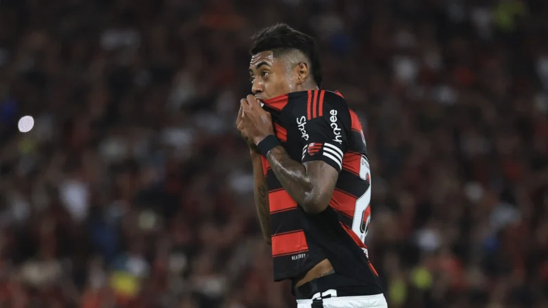 Letal na Libertadores, Bruno Henrique volta ao Flamengo após decisões do STJD