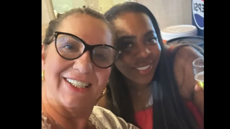 Mães de Virgínia Fonseca e Vini Jr. aparecem juntas e agitam a web