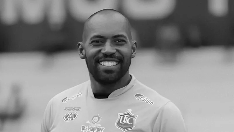 Morre Neneca, ex-goleiro de América-MG e Figueirense, aos 45 anos