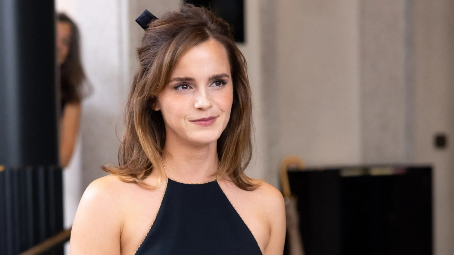 Emma Watson diz que se afastar da atuação melhorou seus relacionamentos