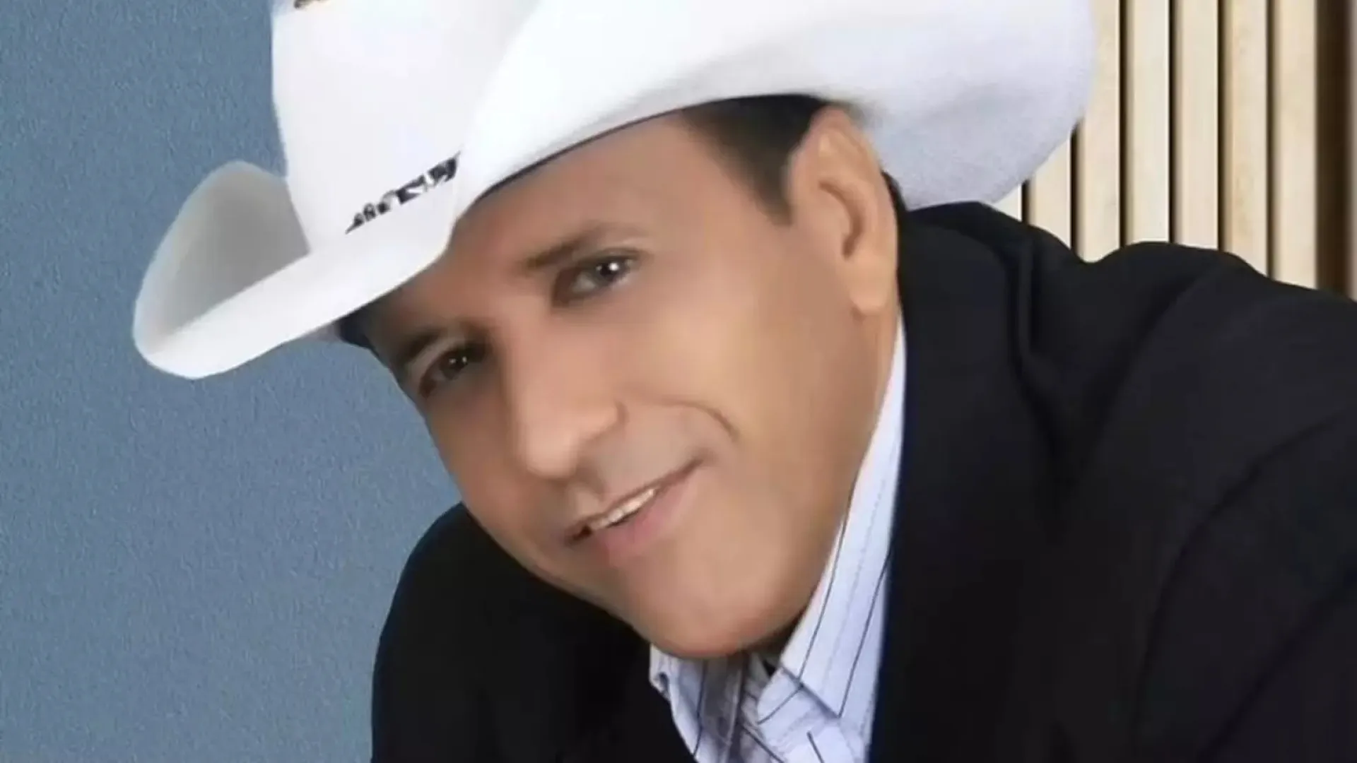 Cantor gospel Carlinhos Novaes morre aos 65 anos vítima de câncer