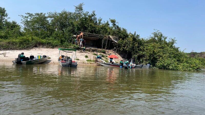 Projeto “Amigos do Rio” mobiliza mais de 250 voluntários em ação de limpeza e conscientização ambiental em Novo Mundo