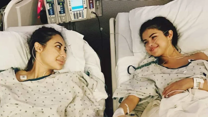 Amiga que doou rim a Selena Gomez e faltou ao casamento fala sobre briga