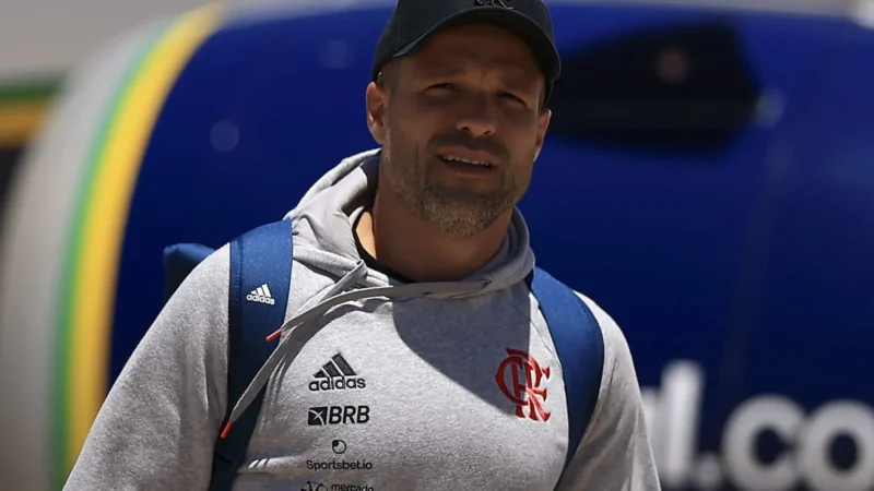 Diego responde a Abel e diz que Palmeiras tentou atravessar ida ao Flamengo