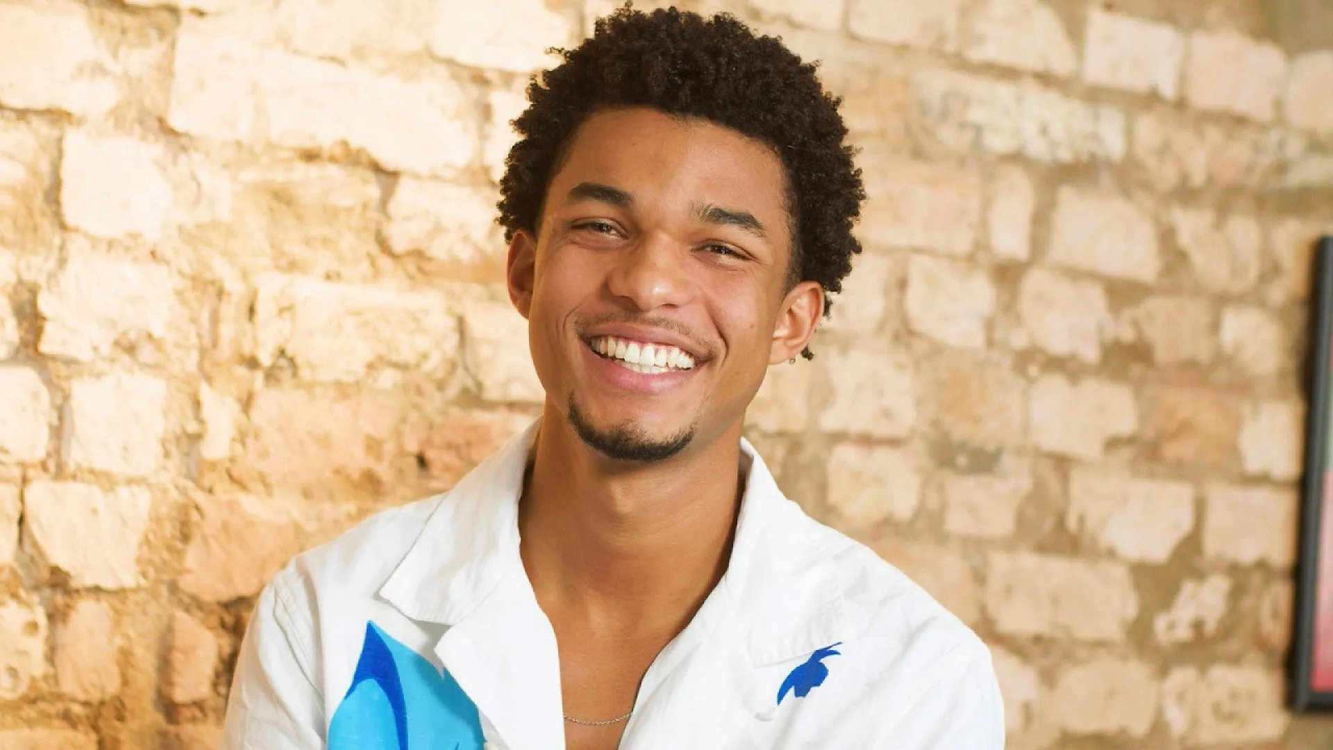 Juan Paiva vai participar da série criada por Cauã Reymond