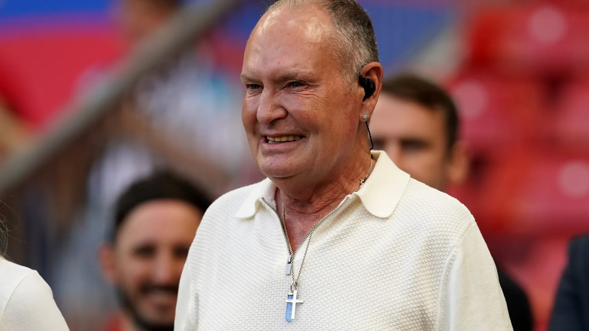 Paul Gascoigne revela que voltou dos “mortos”: “Dopado para cara***”