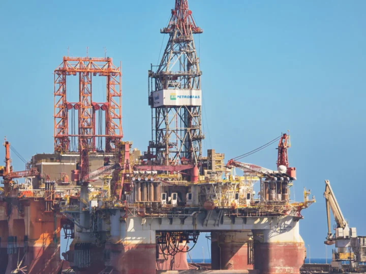 Petrobras abre licitação para plataforma que vai ampliar oferta de gás do pré-sal