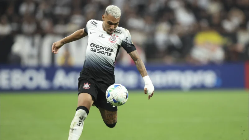 Matheuzinho vive auge no Corinthians, mira Europa e tem ‘lobby’ na seleção