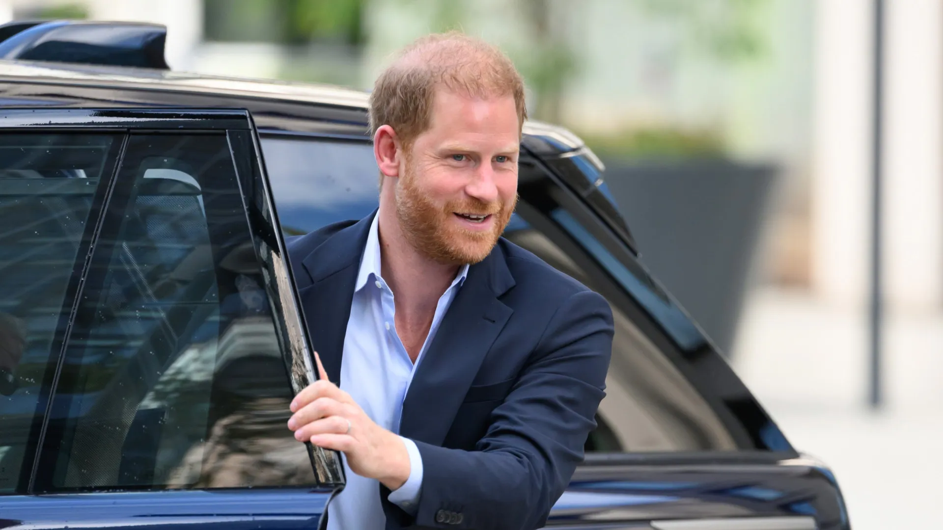 Harry afirma que estão tentando sabotar reconciliação com a Família Real