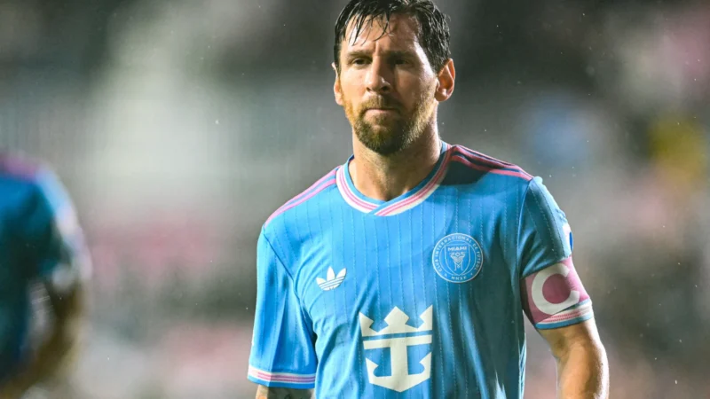 Messi lidera triunfo do Inter Miami com gols e assistência em meio a amistosos da Argentina