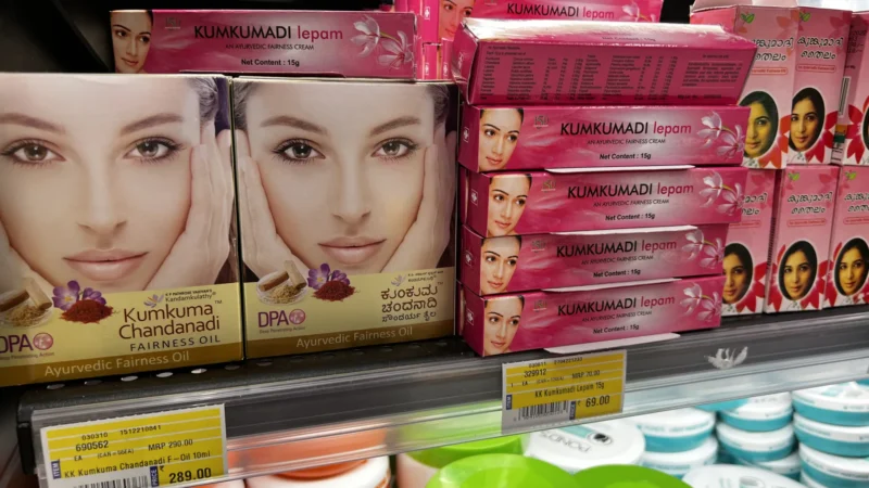 Anvisa determina recolhimento de 78 cosméticos por falta de registro