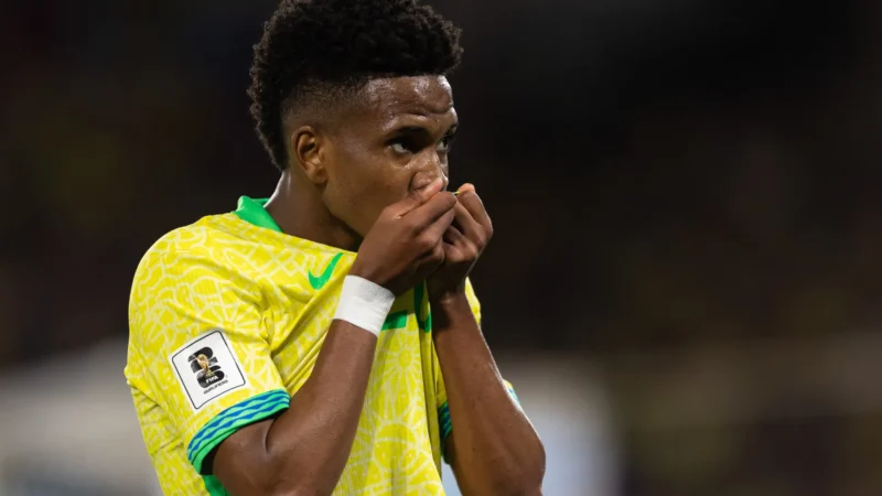 Estêvão aposta em versatilidade por sequência na seleção: ‘Aberto a vários tipos de jogos’