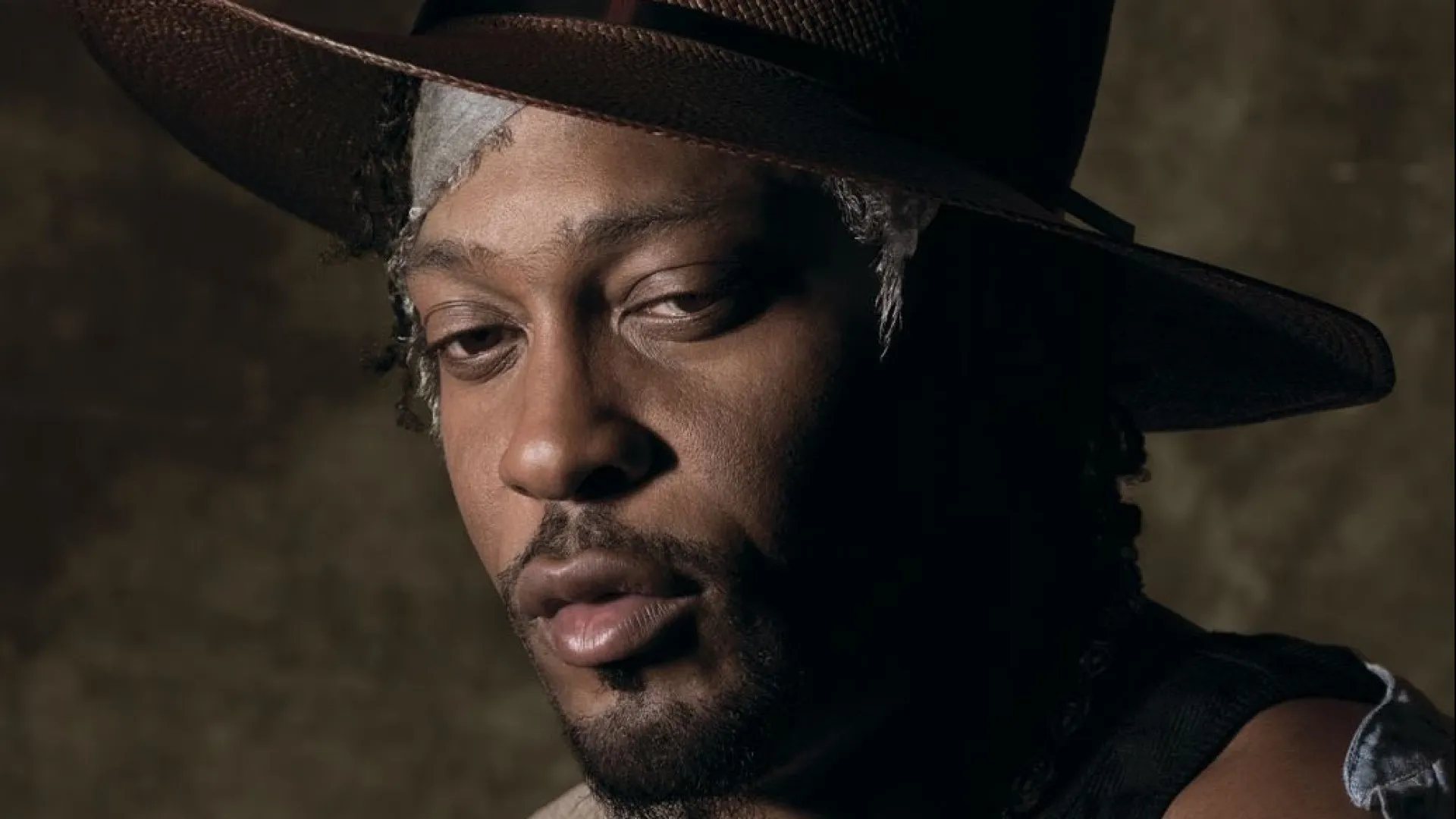 D’Angelo, astro do soul e do R&B, morre aos 51 anos