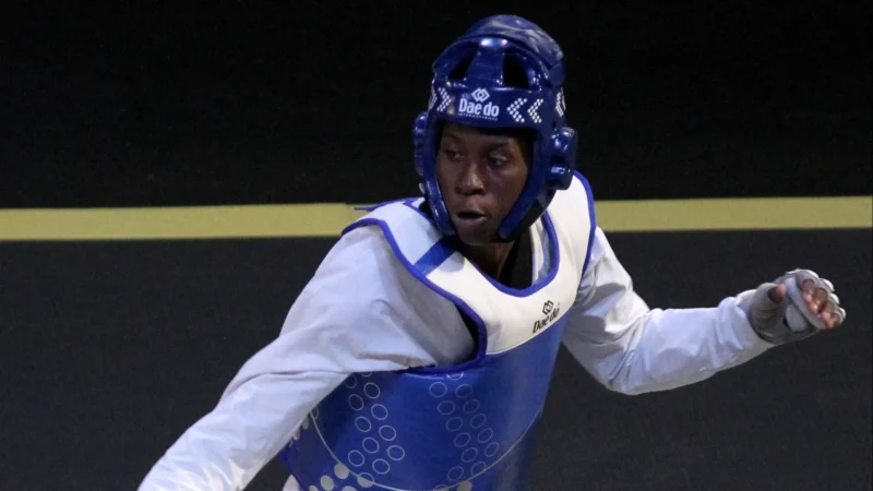 Henrique Marques se torna primeiro homem brasileiro campeão mundial de taekwondo