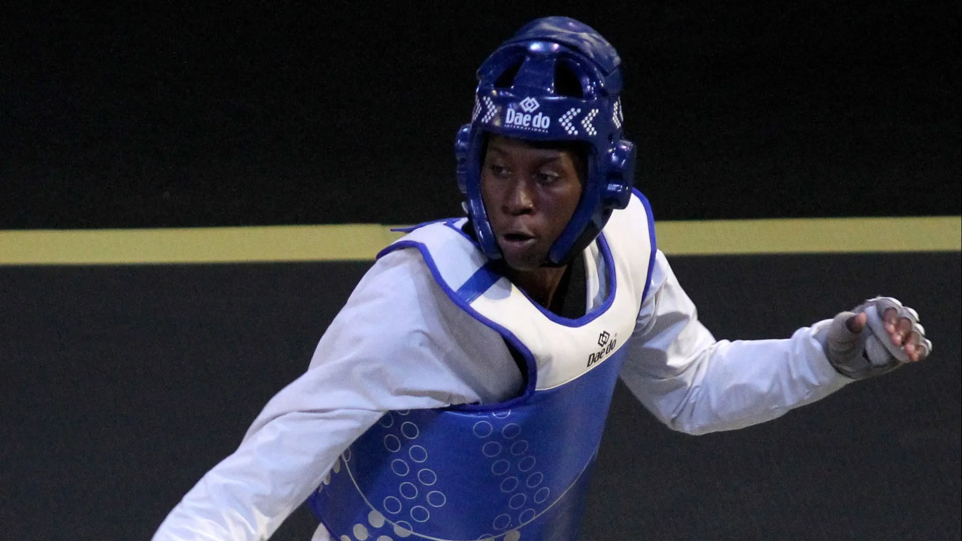 Henrique Marques se torna primeiro homem brasileiro campeão mundial de taekwondo