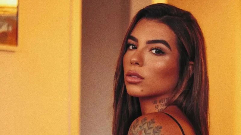 Petra Mattar pede corrente de oração para filho de 2 anos após internação