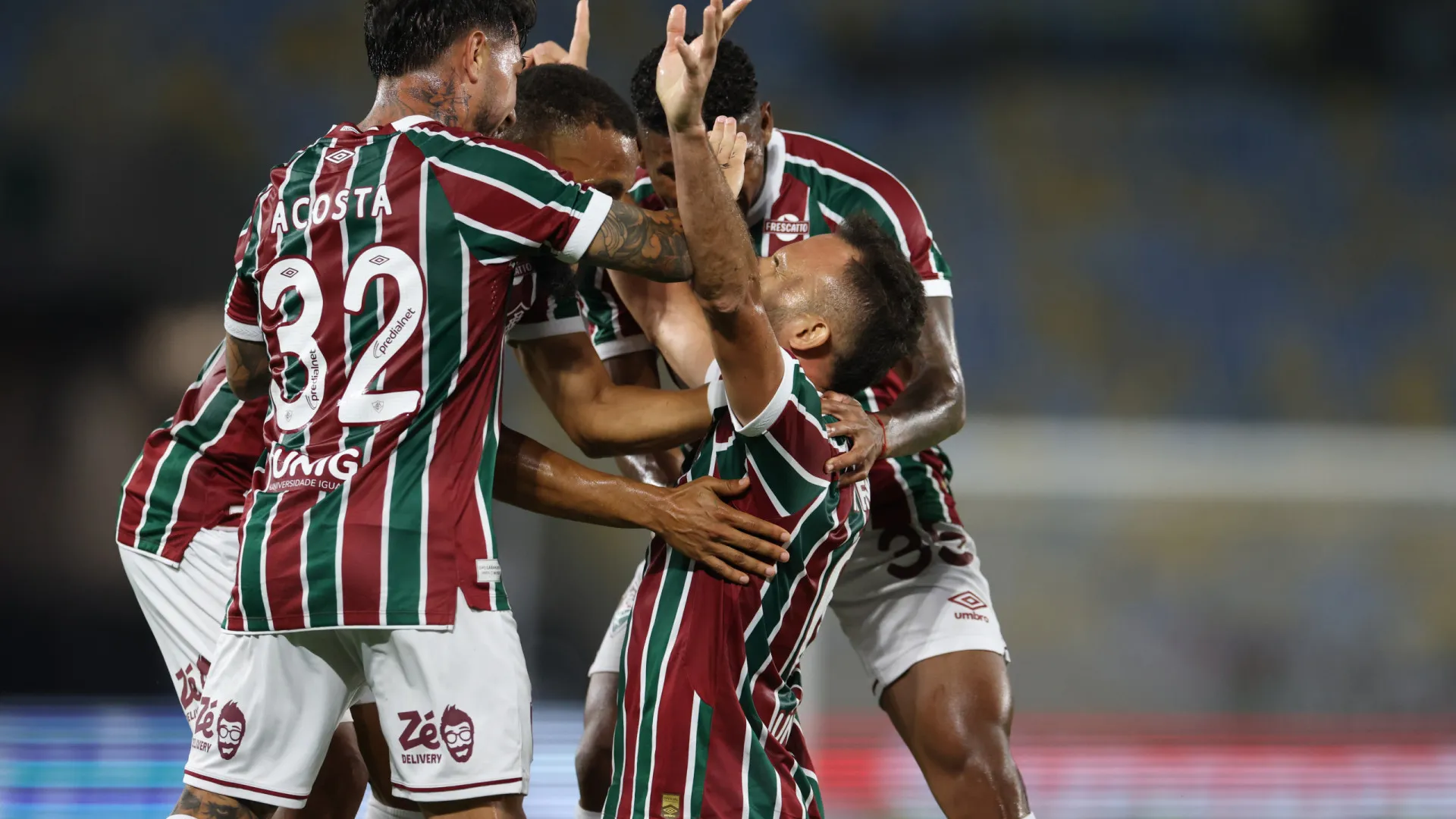 Fluminense vence e entra no G6 do Brasileiro; Ceará se revolta com árbitro